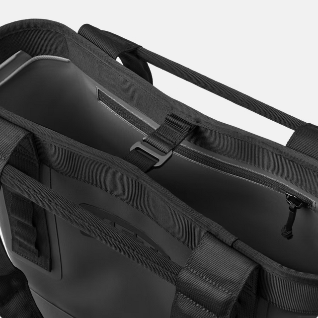 YETI Camino®20 Carryall Tote Bag