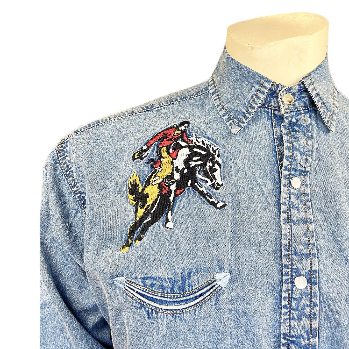 Men’s Rockmount Vintage Denim Bronc Embroidered Western Shirt