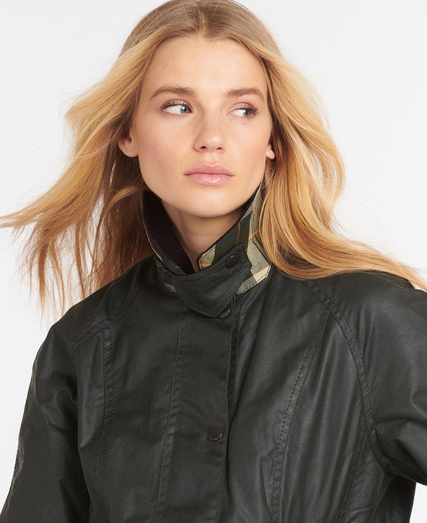 Barbour Women's Beadnell Wax Jacket