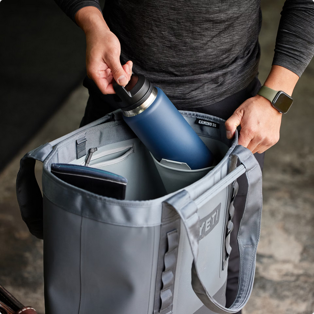 YETI  Camino® 35 Carryall