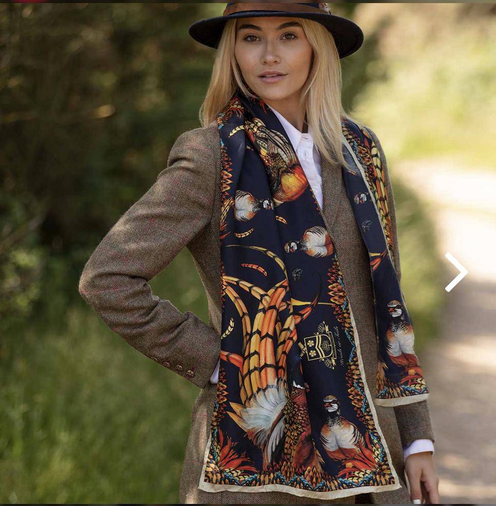 Clare Haggas Classic Scarf - Heads or Tails